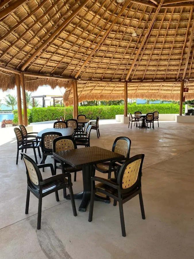 Beachfront Loft Amara Cancun Lägenhet Mexiko